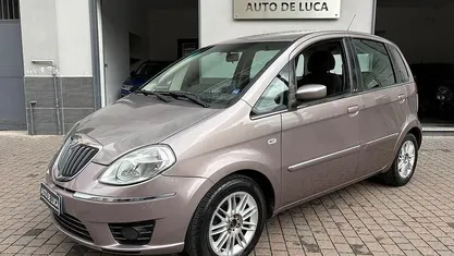 Usata Lancia Musa 95 CV (69 kW) 2009 Monovolume