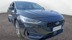 Nero Usata 2022 Ford Focus ST-Line Tre volumi | 20.800 € (Buon prezzo)