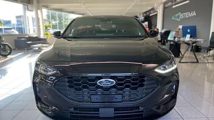 Usata Ford Focus ST-Line 116 CV (85 kW) 2025 Nero Berlina