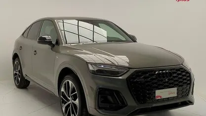 Usata Audi Q5 Sportback Ambiente 204 CV (150 kW) 2024 Grigio chronos SUV