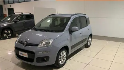 Grigio Usata 2018 Fiat Panda Lounge Tre volumi | 9999 € (Buon prezzo)