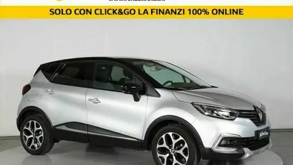 Begagnad Renault Captur Techno 160 HK (117 kW) 2020 SUV