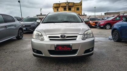 Usata Toyota Corolla Sol 90 CV (66 kW) 2006 Grigio Berlina