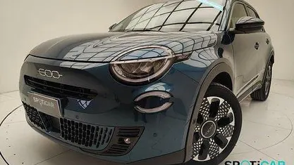 Usata Fiat 600 La Prima 110 CV (80 kW) 2025 Verde SUV