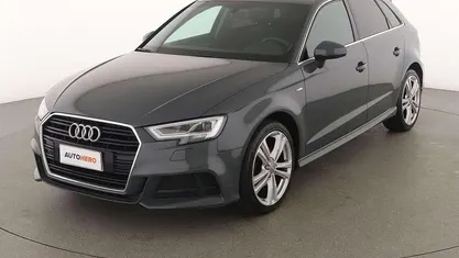 Usata Audi A3 Admired 116 CV (85 kW) 2019 Grigio Berlina
