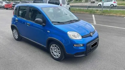Usata Fiat Panda Icon 69 CV (50 kW) 2025 Blu Utilitaria