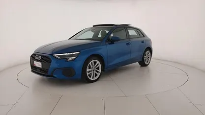 Usata Audi A3 Business 150 CV (110 kW) 2023 Blu atollo metallizzato Berlina
