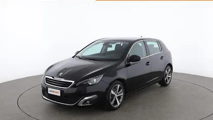 Usata 2016 Peugeot 308 Allure Berlina | 9999 € (Buon prezzo)