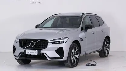 Argento Usata 2025 Volvo XC60 Plus SUV | 48.900 € (Buon prezzo)