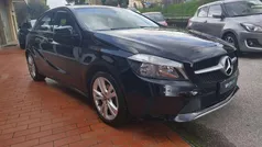 Nero Usata 2018 Mercedes A180 Tre volumi | 18.500 € (Buon prezzo)