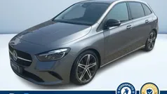 Grigio metallizzato Usata 2023 Mercedes B200 Advanced Plus Monovolume | 29.500 € (Ottimo prezzo)
