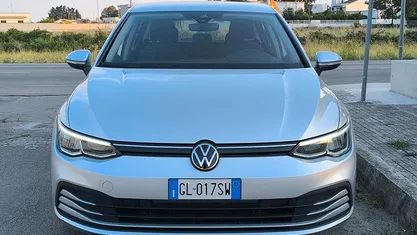 Usata VW Golf VIII 115 CV (84 kW) 2022 Grigio Berlina