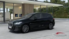 Black sapphire metallizzato Nuova 2025 BMW 218 Active Tourer M Sport Monovolume | 33.000 € (Super prezzo)
