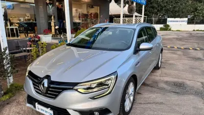 Usata Renault Mégane GrandTour Intens 116 CV (85 kW) 2020 Grigio Station wagon