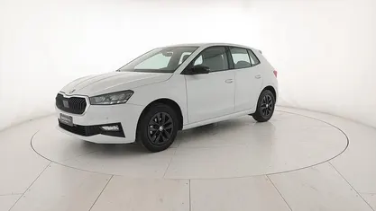 Usata Skoda Fabia 95 CV (69 kW) 2024 Bianco luna metallizzato Utilitaria