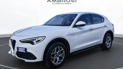 Usata Alfa Romeo Stelvio Veloce 209 CV (153 kW) 2021 Nero SUV