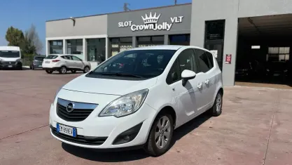 Usata Opel Meriva 120 CV (88 kW) 2012 Bianco Monovolume