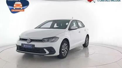 Pure white Usata 2023 VW Polo Life Berlina | 18.500 € (Buon prezzo)