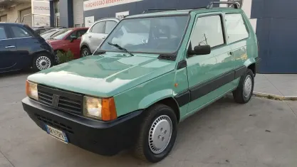 Usata Fiat Panda Young 54 CV (39 kW) 2001 Verde Berlina