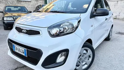 Bianco Usata 2012 Kia Picanto Due volumi | 4500 € (Ottimo prezzo)
