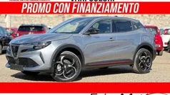 Nero Nuova 2025 Alfa Romeo Junior Edizione Speciale SUV | 26.000 € (Super prezzo)