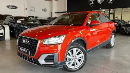 Używany Audi Q2 Sport 116 KM (85 kW) 2017 Pomarańczowy SUV