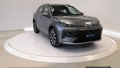 Nuova VW T-Roc Life 116 CV (85 kW) 2026 Grigio SUV