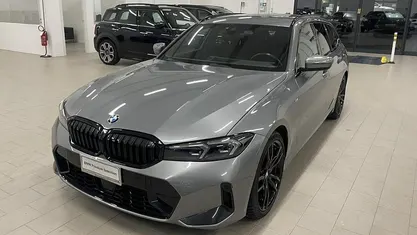 Usata 2022 BMW 320 M Sport Station wagon | 37.900 € (Molto cara)