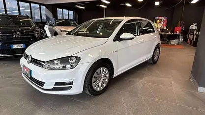 Usata VW Golf VII Comfortline 110 CV (80 kW) 2016 Utilitaria