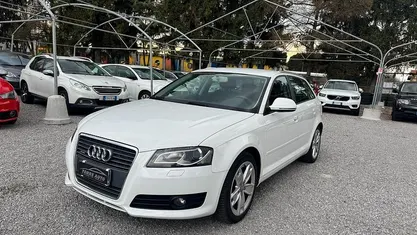 Usata Audi A3 Attraction 160 CV (117 kW) 2010 Bianco Utilitaria