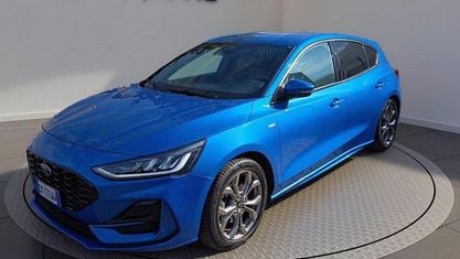 Usata Ford Focus ST-Line 125 CV (91 kW) 2023 Desert island blue Berlina