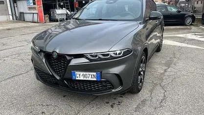 Usata Alfa Romeo Tonale Veloce 131 CV (96 kW) 2025 Grigio vesuvio SUV