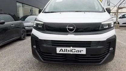 Usata Opel Vivaro S 120 CV (88 kW) 2024 Monovolume