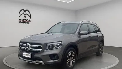 Usata Mercedes GLB200 Business 150 CV (110 kW) 2021 Bianco SUV