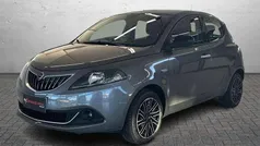 Usata 2022 Lancia Ypsilon Gold Due volumi | 10.300 € (Buon prezzo)