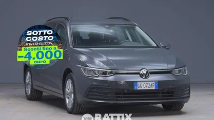 Nero Usata 2021 VW Golf VIII Life Station wagon | 19.944 € (Ottimo prezzo)