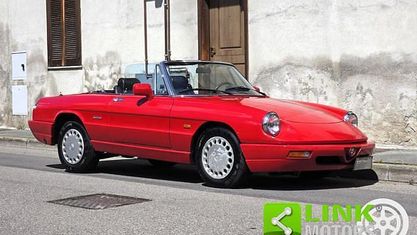 Usata Alfa Romeo Spider 107 CV (78 kW) 1991 Rosso Cabrio