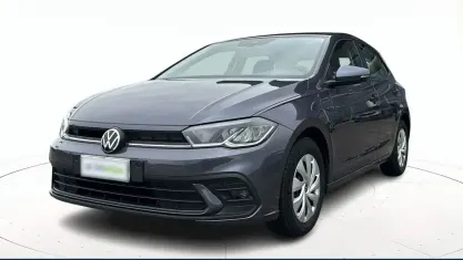 Usata VW Polo 80 CV (58 kW) 2022 Grigio / pastello Utilitaria