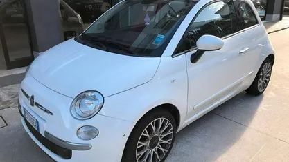 Bianco Usata 2015 Fiat 500 Lounge Cabrio | 7500 € (Buon prezzo)