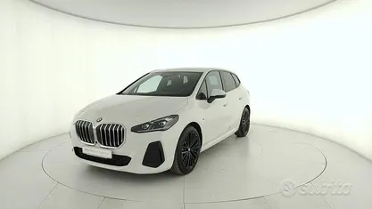 Usata BMW 218 Performance 2024 Bianco Station wagon