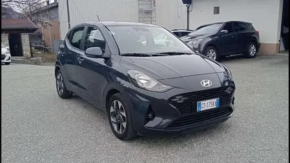 Usata Hyundai i10 63 CV (46 kW) 2024 A7g Utilitaria