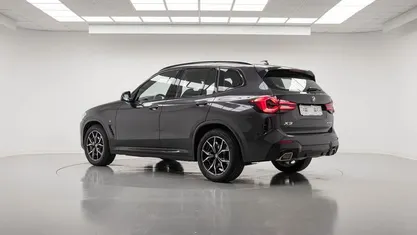 Grigio scuro Usata 2024 BMW X3 M Sport SUV | 51.740 € (Ottimo prezzo)