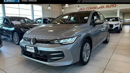 Brugt VW Golf VIII Life 116 HK (85 kW) 2025 Sølv Sedan