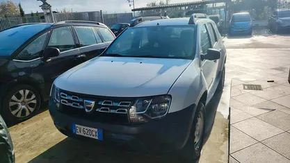 Usata Dacia Duster Lauréate 110 CV (80 kW) 2014 Station wagon