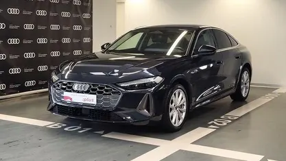 Usata Audi A5 Business 204 CV (150 kW) 2025 Blu Berlina