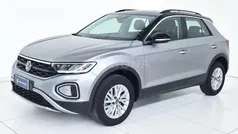 Pyrit silver / nero Usata 2023 VW T-Roc Life SUV | 25.800 € (Ottimo prezzo)