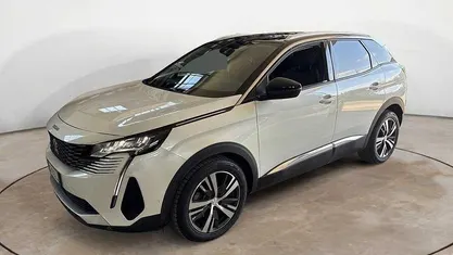 Usata Peugeot 3008 Allure 131 CV (96 kW) 2021 Bianco SUV
