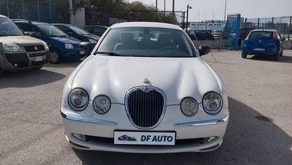 Usata Jaguar S-Type S 298 CV (219 kW) 2002 Bianco Berlina