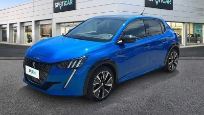 Usata Peugeot 208 GT 101 CV (74 kW) 2021 Blu met. Utilitaria