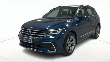Usata VW Tiguan R-line 150 CV (110 kW) 2023 Blu / pastello SUV